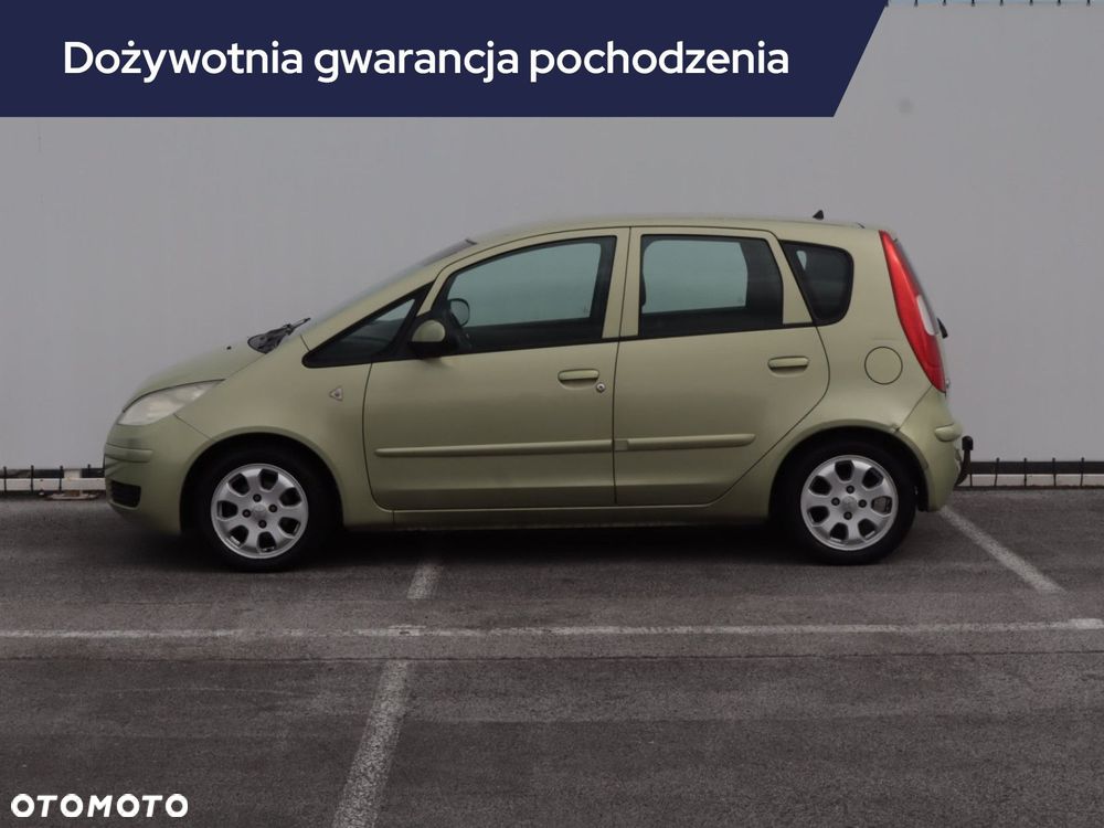 Mitsubishi Colt - 4