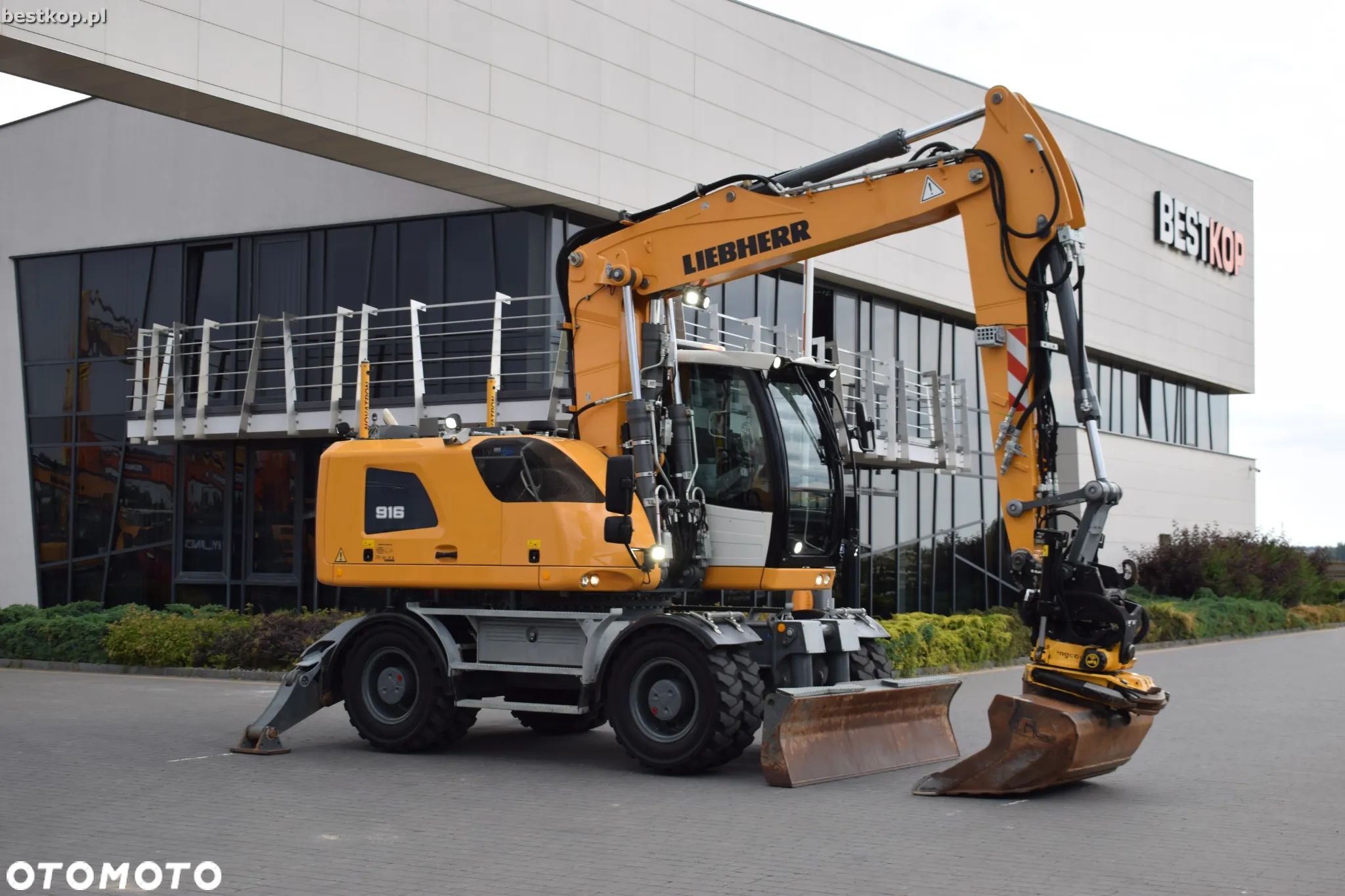 Liebherr A916 Litronic - 1