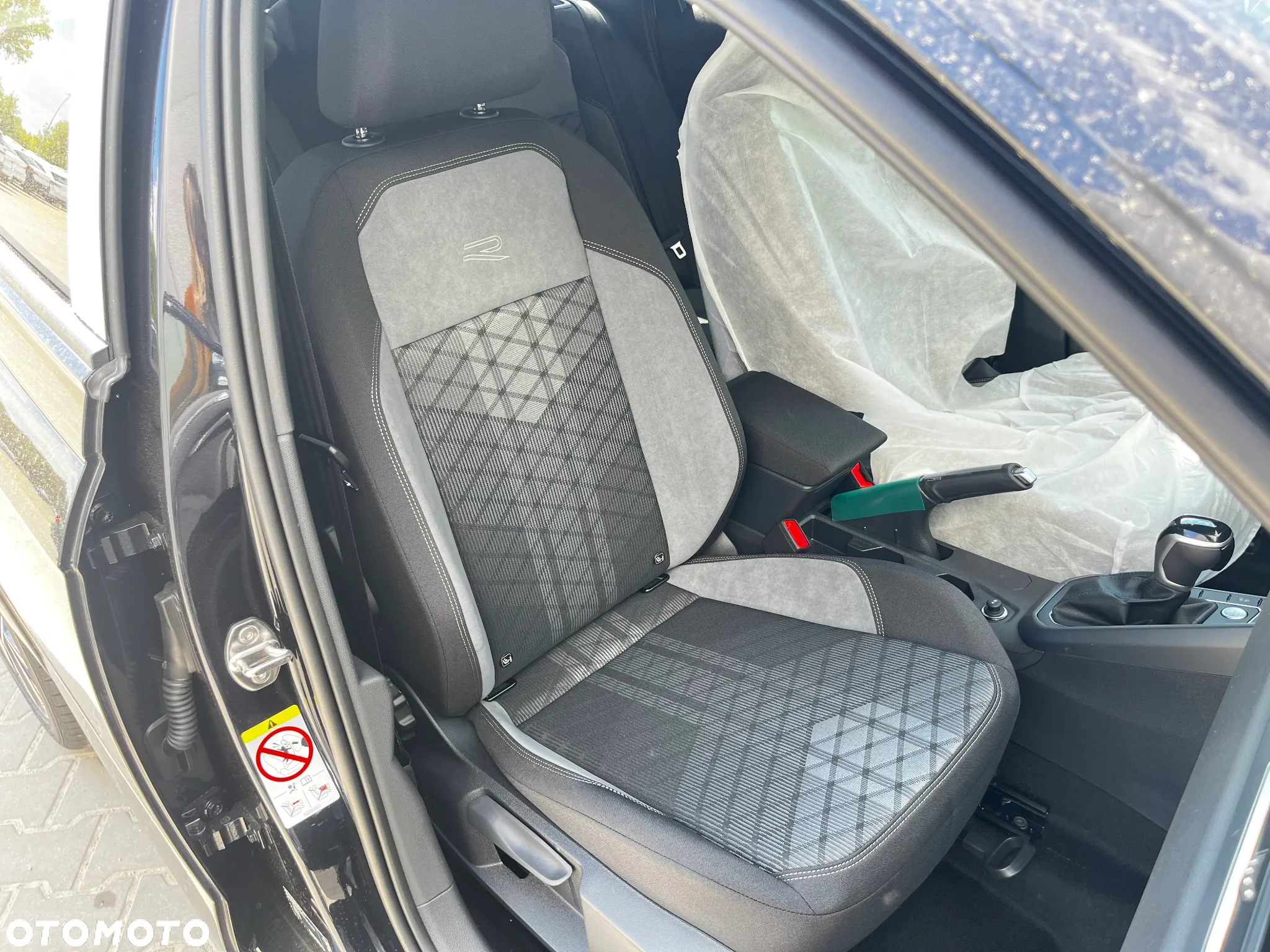 Volkswagen Taigo 1.5 TSI ACT R-Line Plus DSG - 8