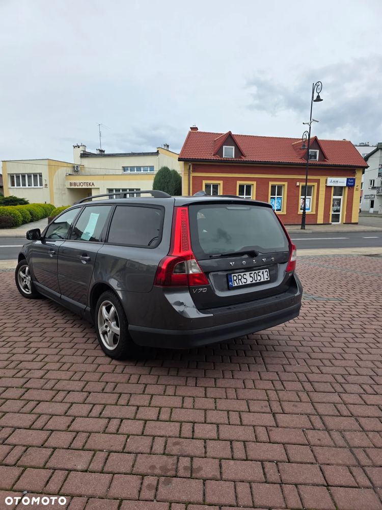 Volvo V70 2.0 - 14