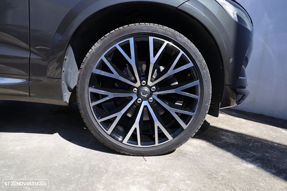 Volvo XC 60 2.0 D5 Inscription AWD - 6