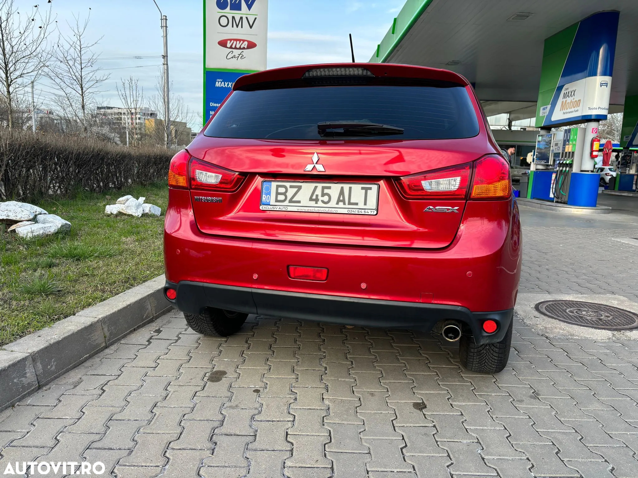 Mitsubishi ASX - 5