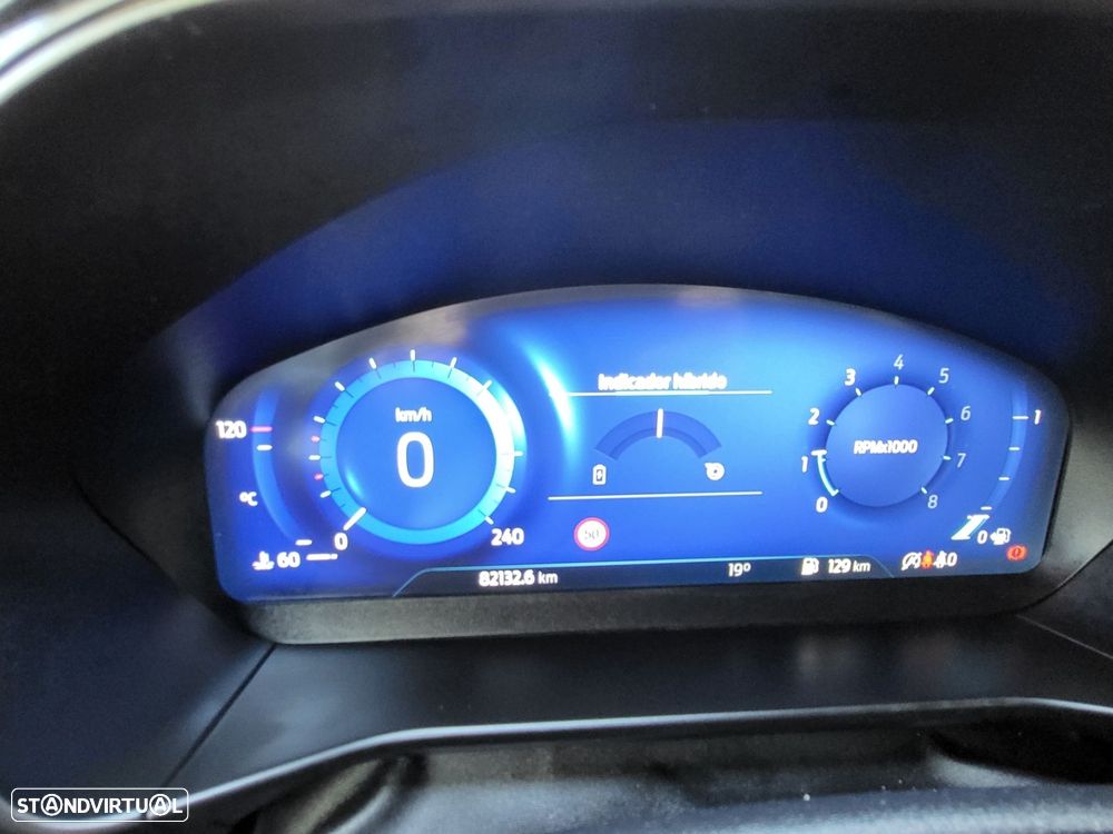 Ford Focus SW 1.0 EcoBoost MHEV ST-Line X - 19