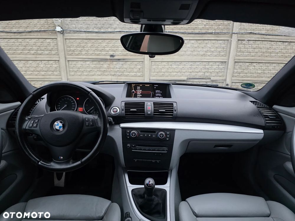 BMW Seria 1 123d DPF Edition Lifestyle - 9