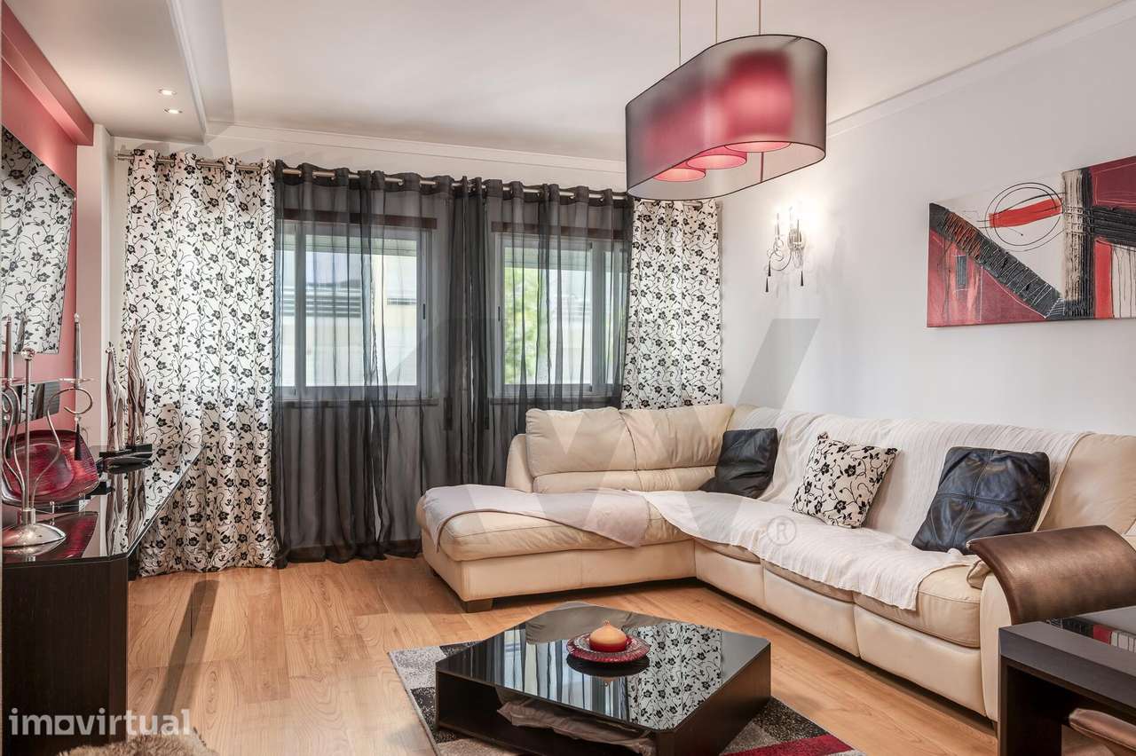 Magnífico Apartamento T3 numa das zonas mais privilegiadas do Montijo - Grande imagem: 4/36