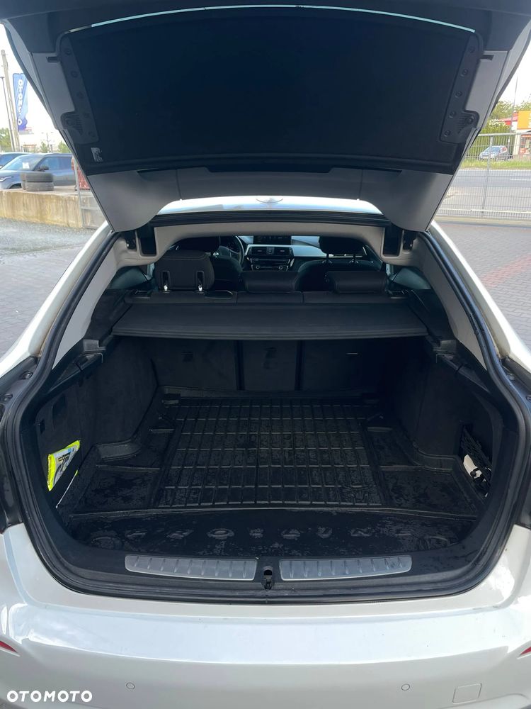 BMW Seria 3 320d xDrive Advantage - 20