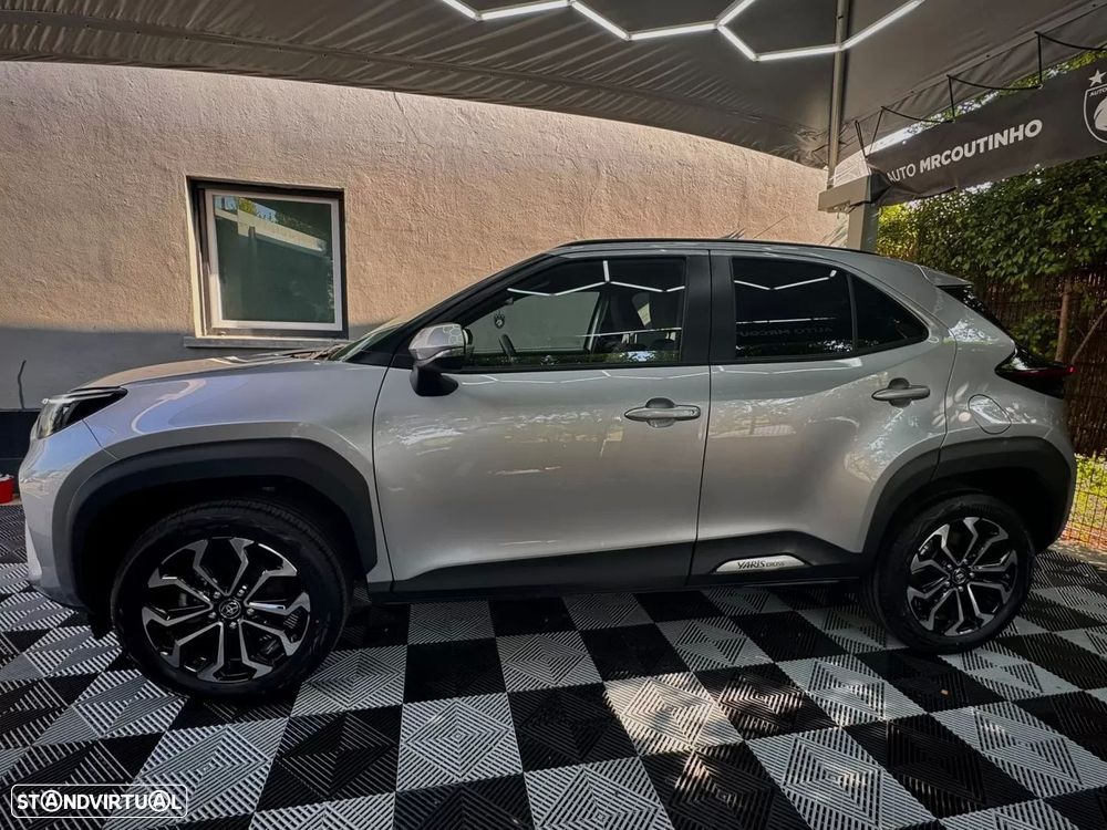 Toyota Yaris Cross 1.5 HDF Comfort - 12