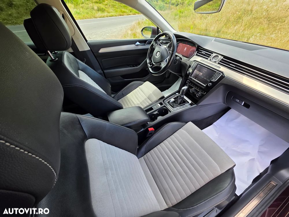 Volkswagen Passat 2.0 TDI DSG (BlueMotion Technology) Highline - 11