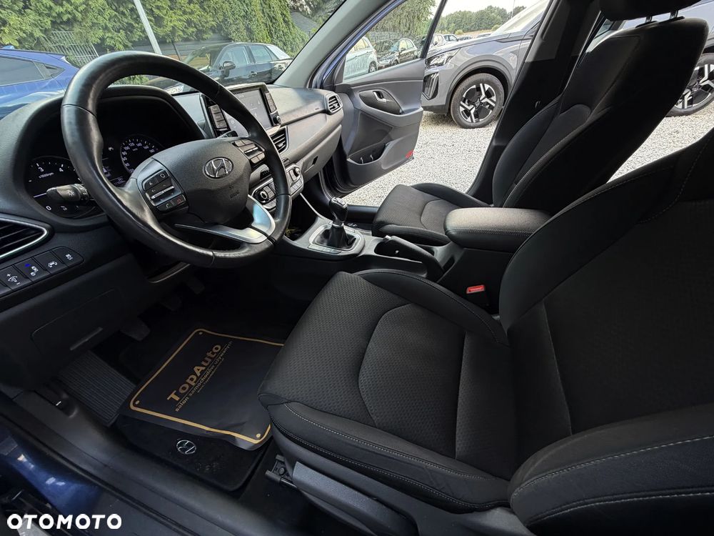 Hyundai i30 1.6 CRDi BlueDrive Go - 34