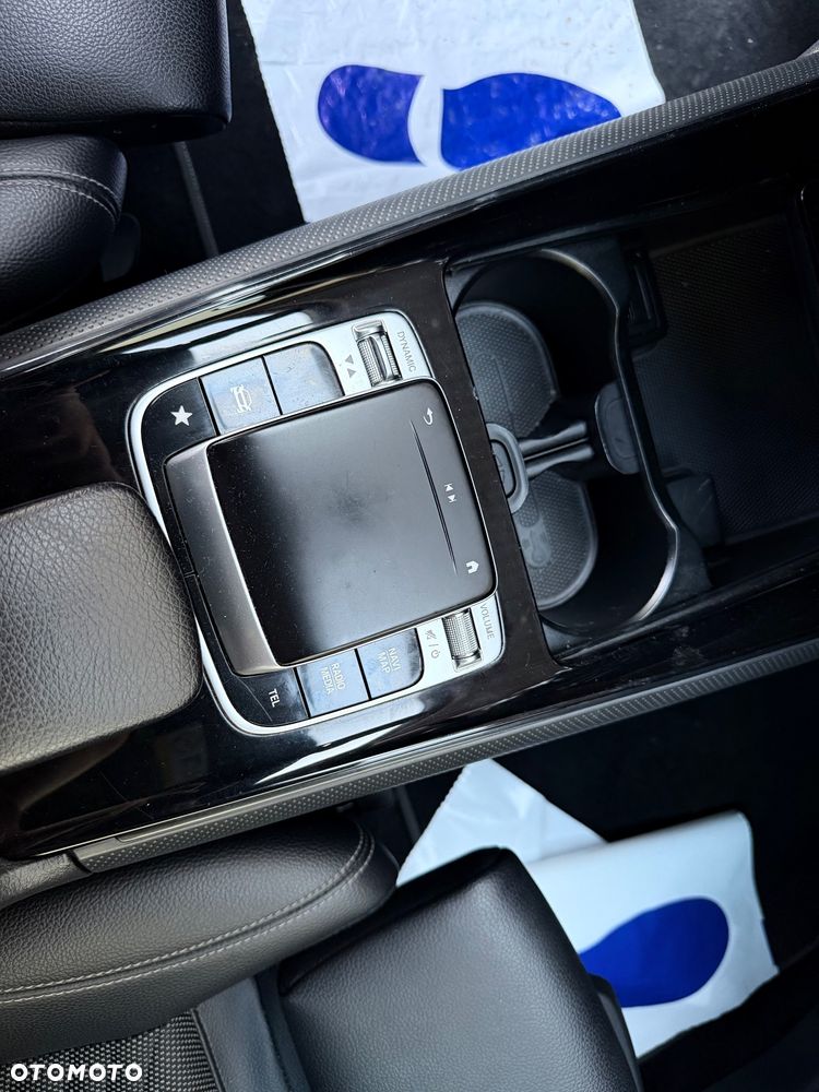 Mercedes-Benz Klasa B 180 7G-DCT Progressive - 39