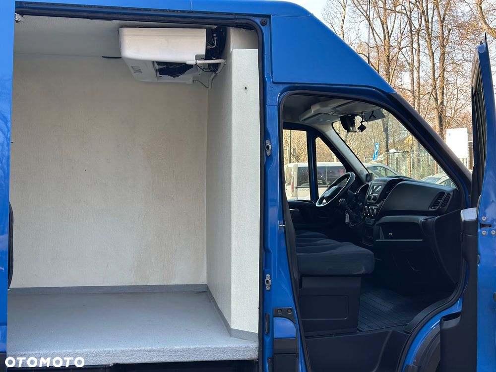 Iveco 35s18 Max / Chłodnia / Mroźnia / Salon RP - 19