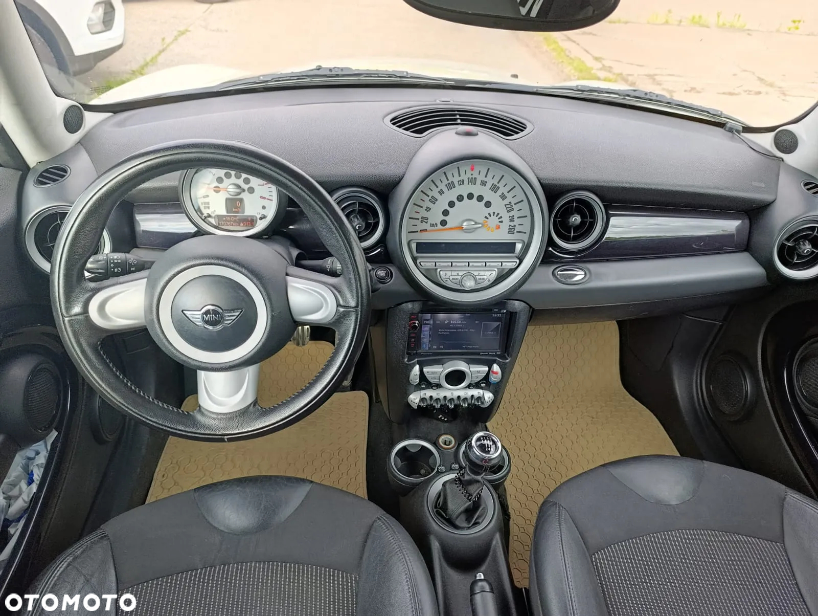 MINI Cooper S Standard - 16