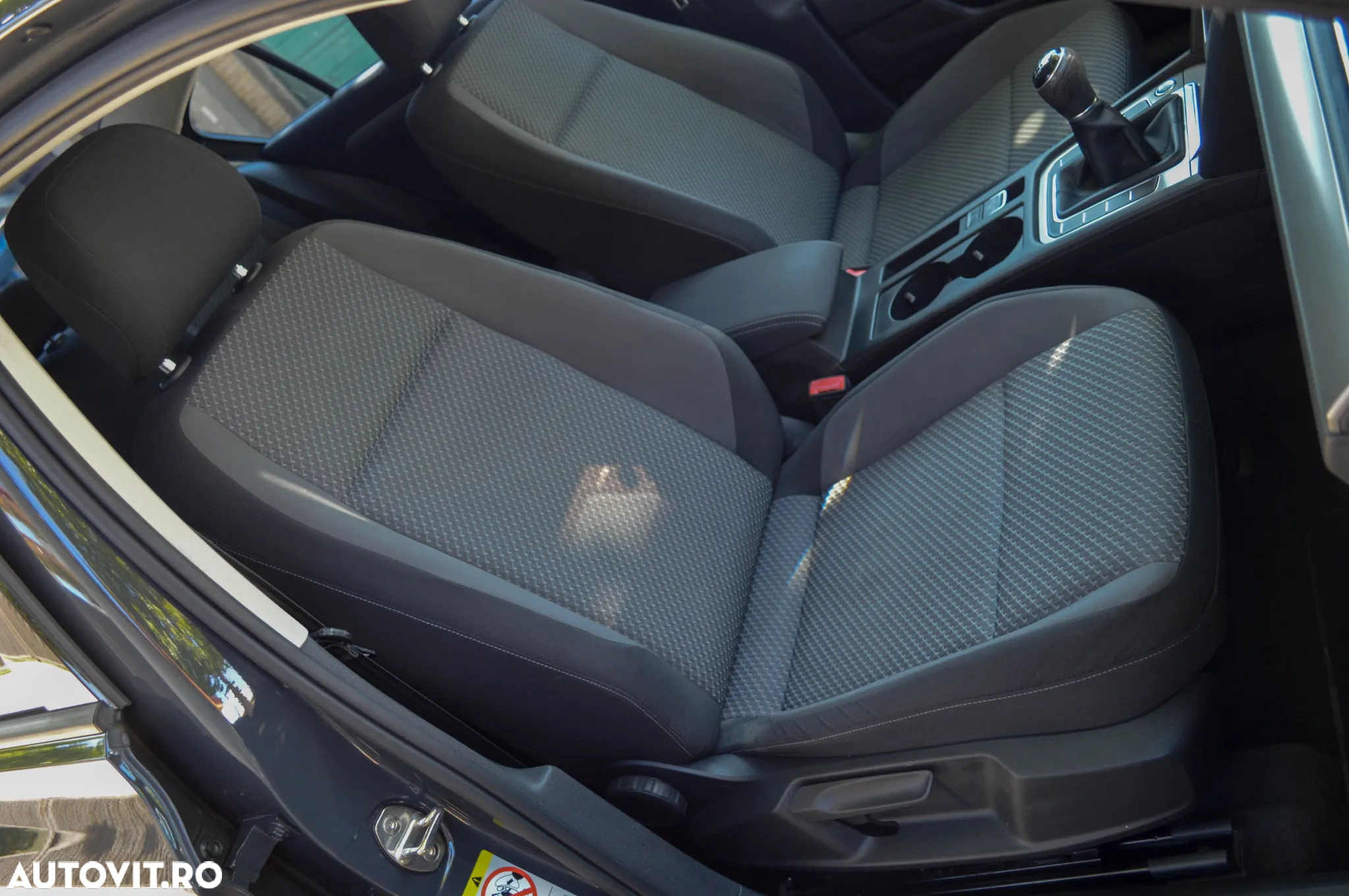 Volkswagen Passat 1.4 TSI (BlueMotion Technology) Trendline - 19