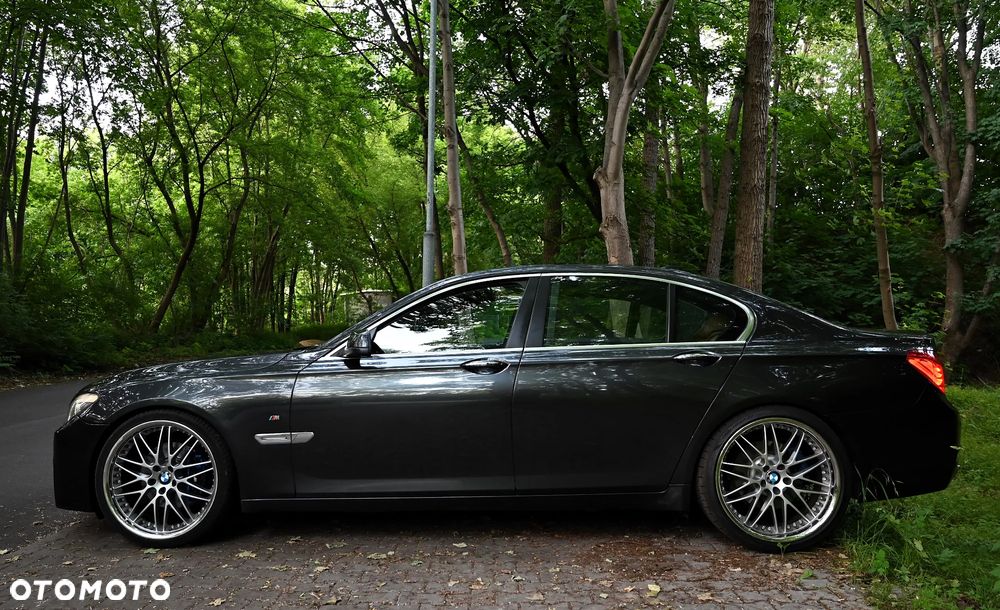 BMW Seria 7 730d - 11