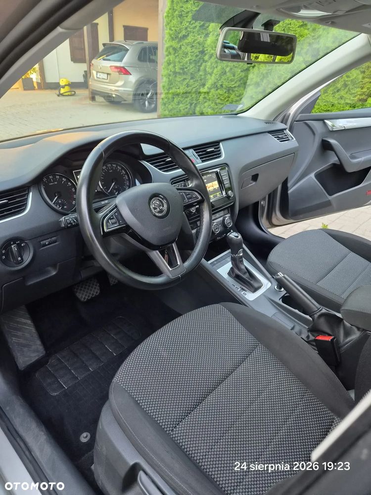 Skoda Octavia 2.0 TDI Ambition DSG - 11