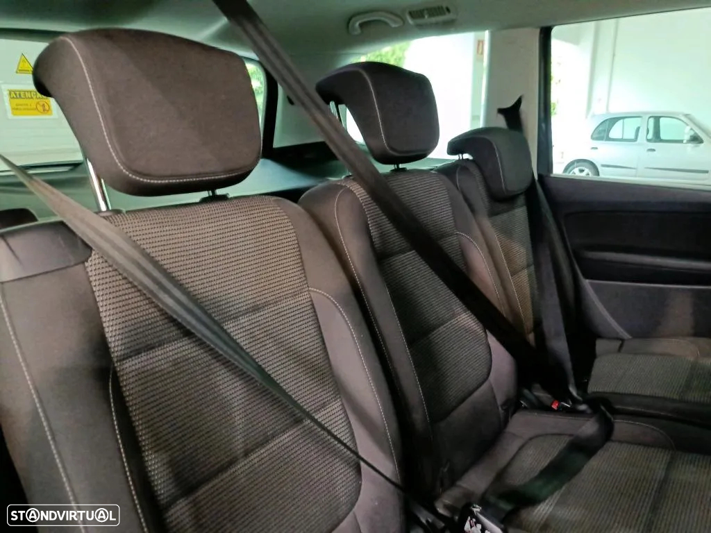 VW Sharan 2.0 TDI Confortline DSG - 7