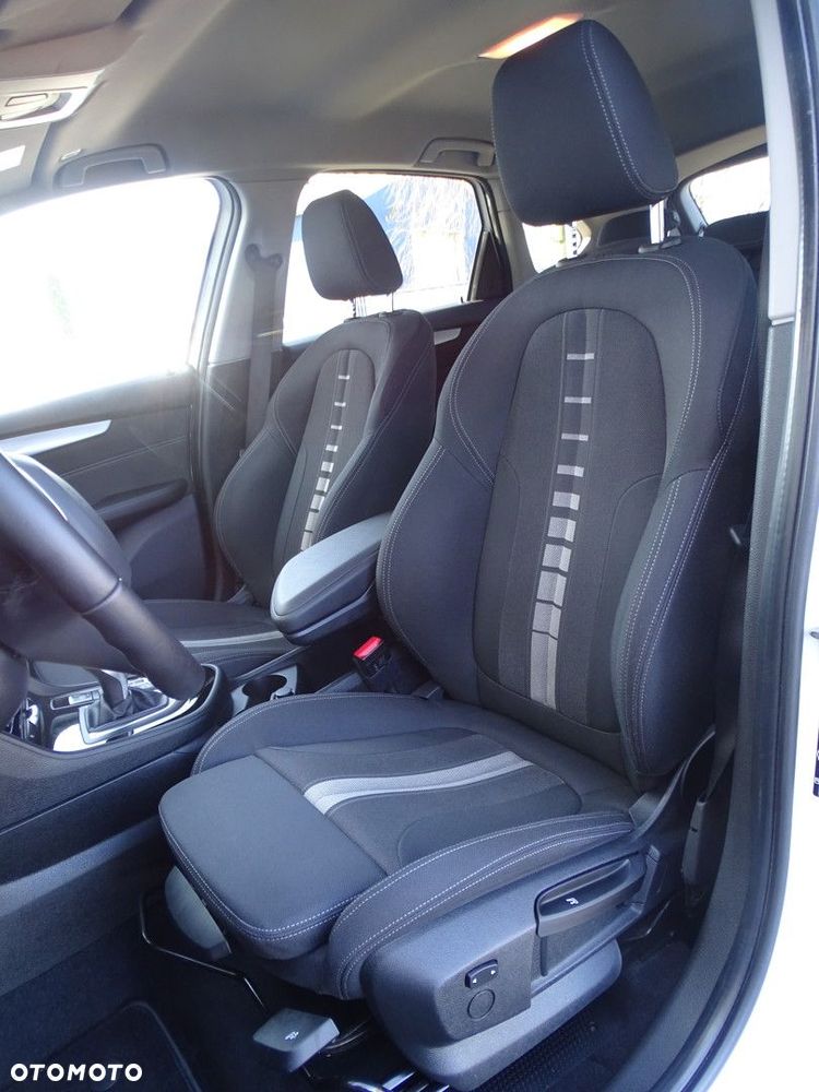 BMW Seria 2 - 12