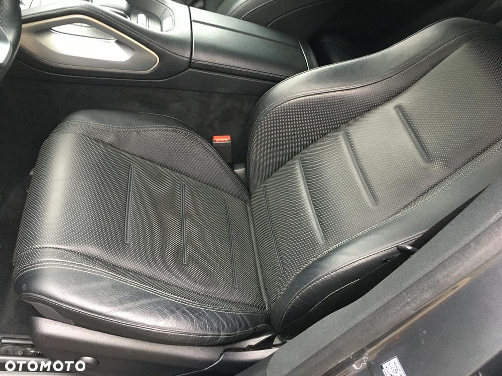 Mercedes-Benz GLE 350 e 4Matic 9G-TRONIC AMG Line - 14