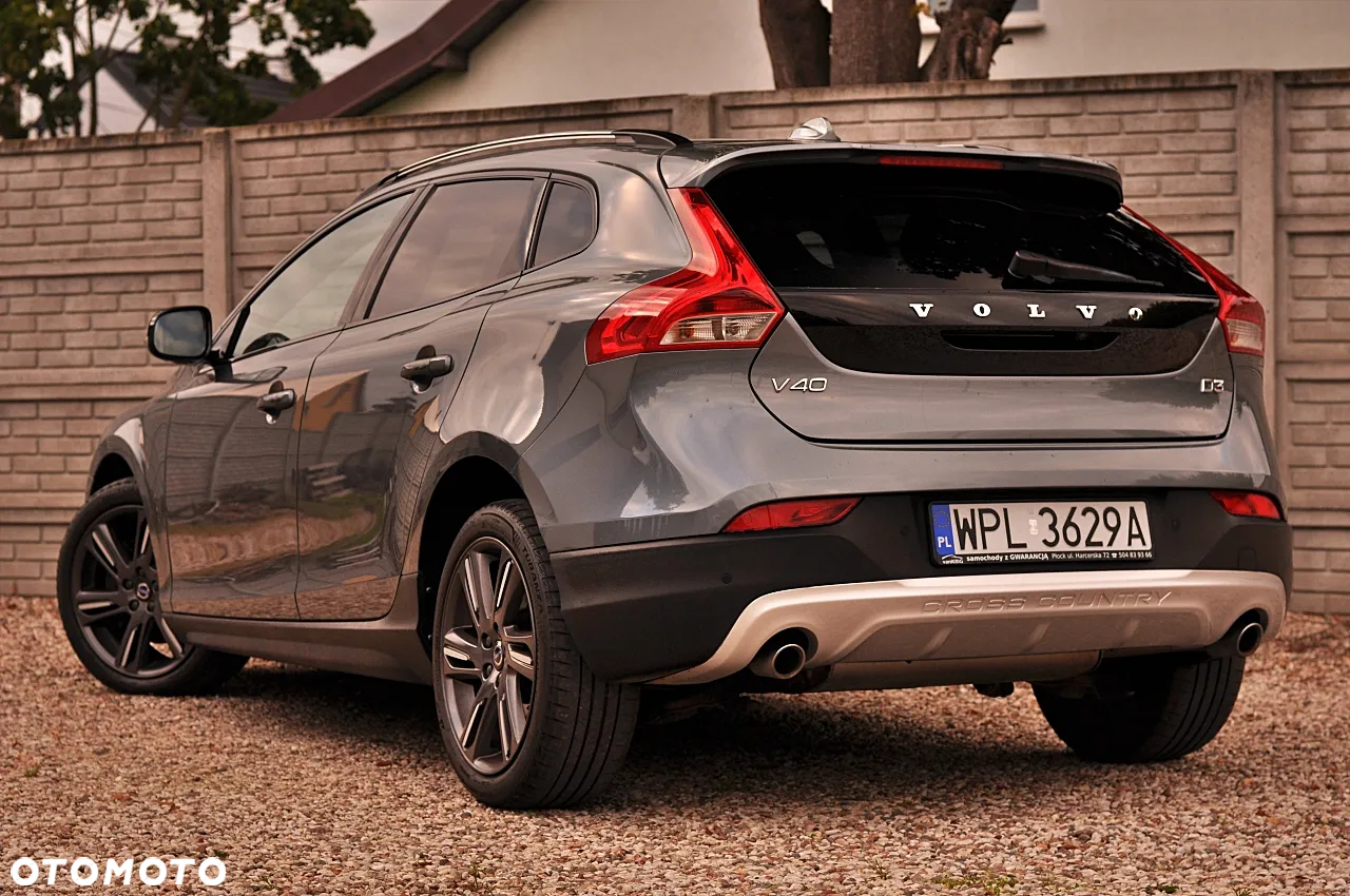 Volvo V40 Cross Country D3 Geartronic Momentum - 10