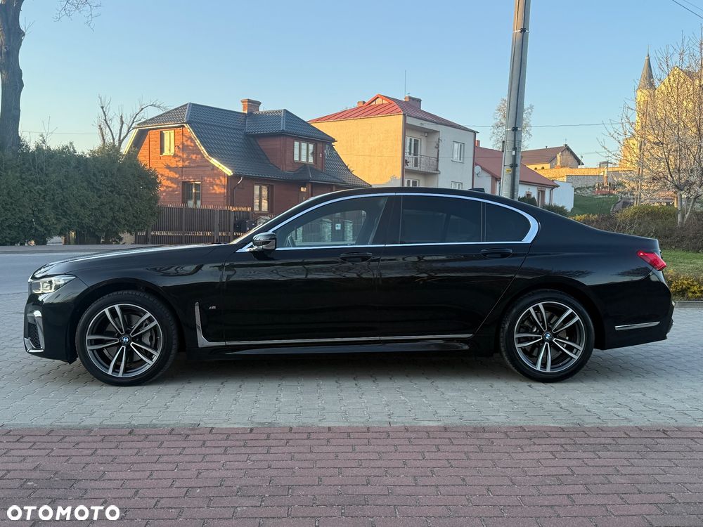 BMW Seria 7 730d xDrive mHEV - 2