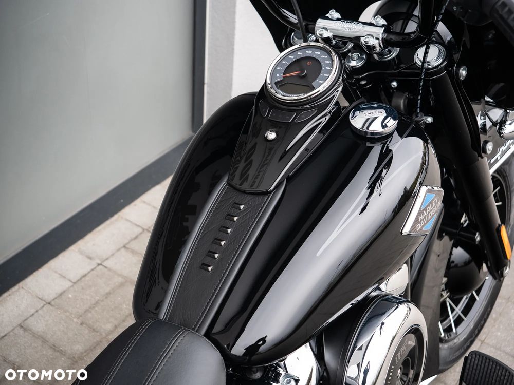 Harley-Davidson Softail Heritage Classic - 9