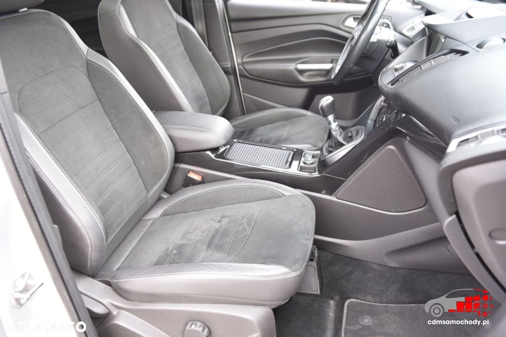 Ford Kuga - 21