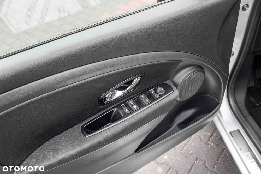 Renault Megane 1.5 dCi Premiere Edition - 11