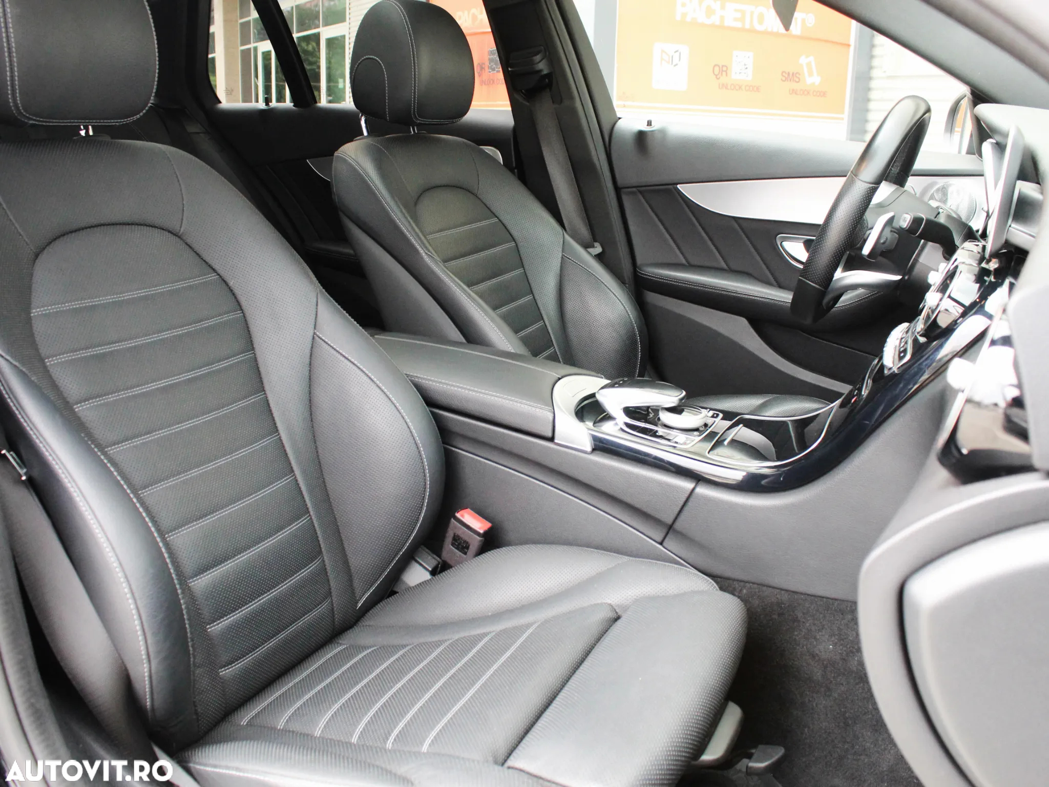 Mercedes-Benz C 220 d 4Matic T 9G-TRONIC AMG Line - 11