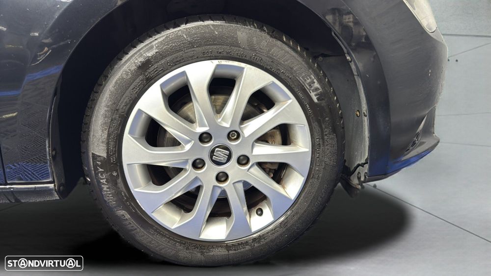 SEAT Leon 1.6 TDI ECOMOTIVE Reference - 11