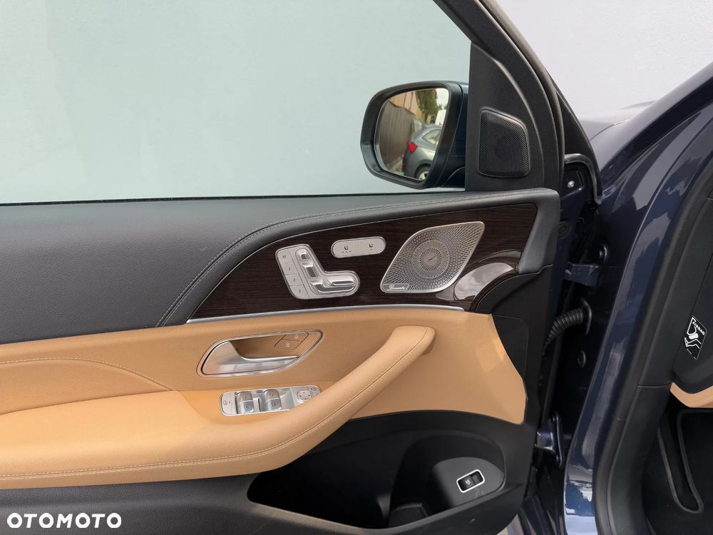 Mercedes-Benz GLE - 25