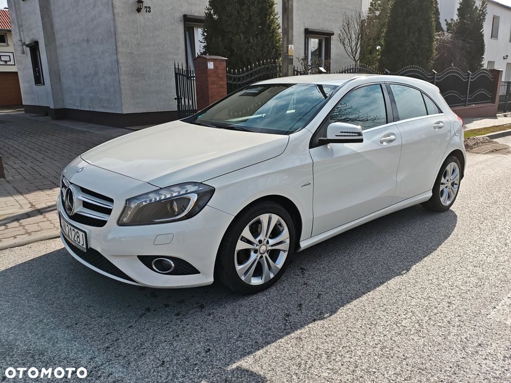 Mercedes-Benz Klasa A 180 (BlueEFFICIENCY) - 1