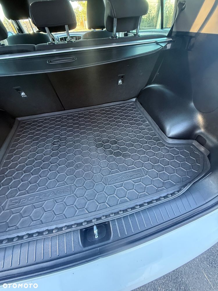 Kia Sportage 1.6 GDI L 2WD - 36