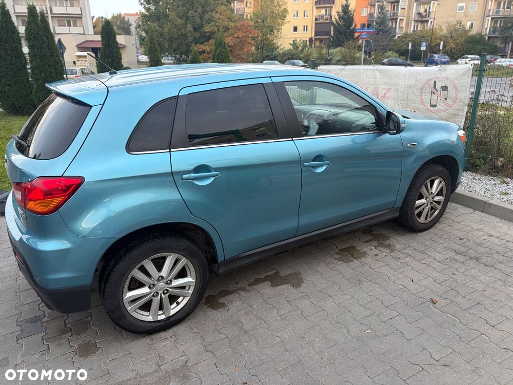 Mitsubishi ASX - 4