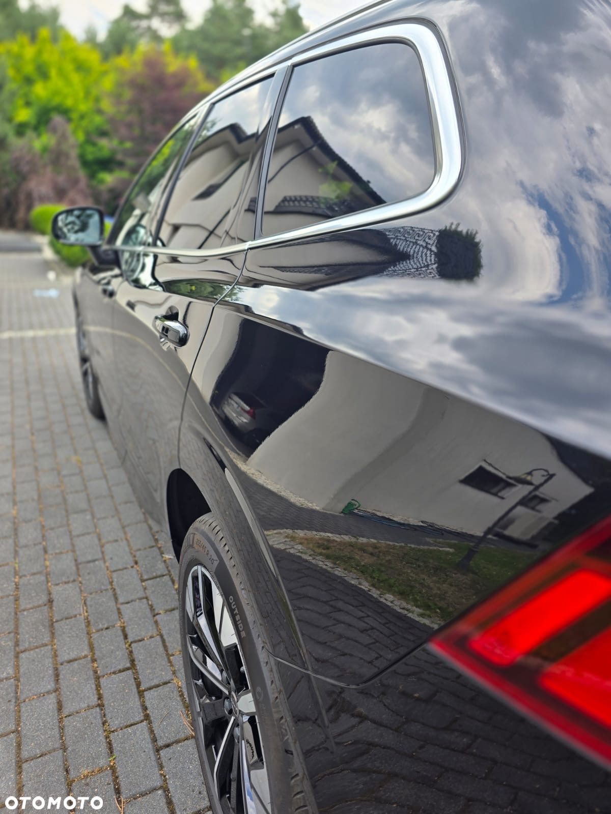 Volvo XC 60 T6 Plug-In Hybrid AWD Ultra Bright - 18
