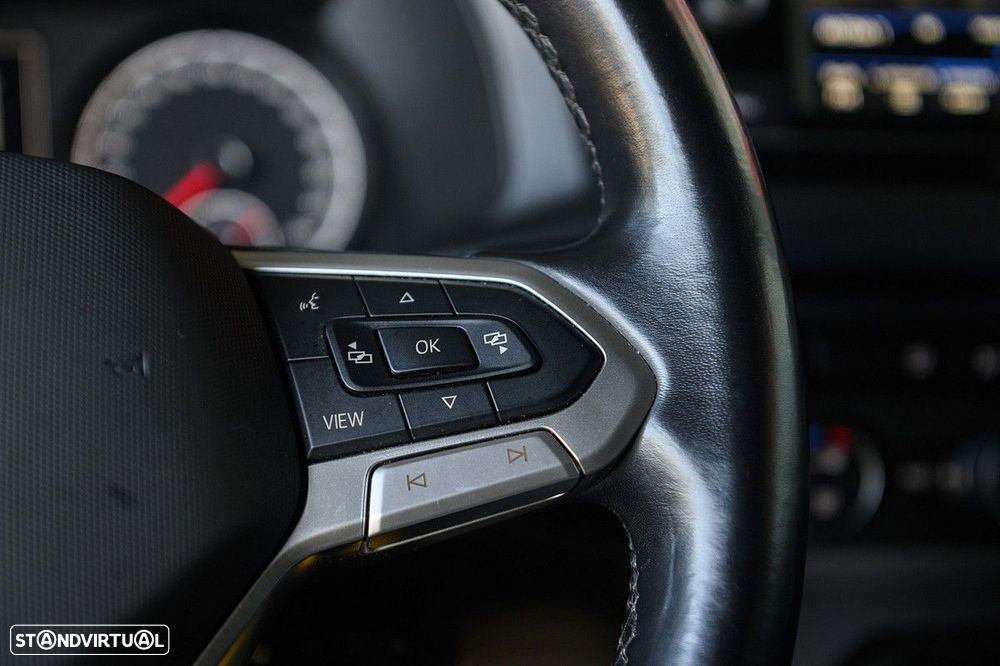 VW Caravelle 2.0 TDI L.Comfortline - 34