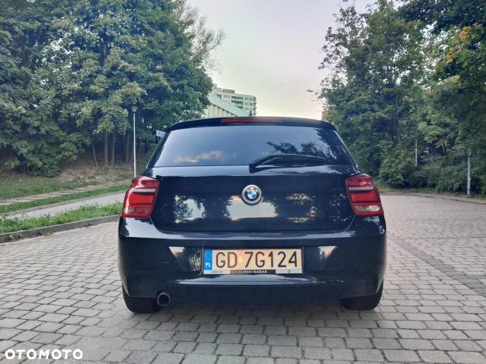 BMW Seria 1 114i Sport Line - 7
