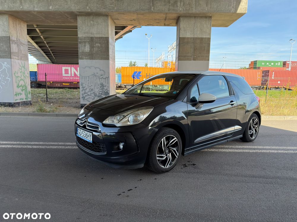 Citroën DS3 1.6 VTi SoChic - 1