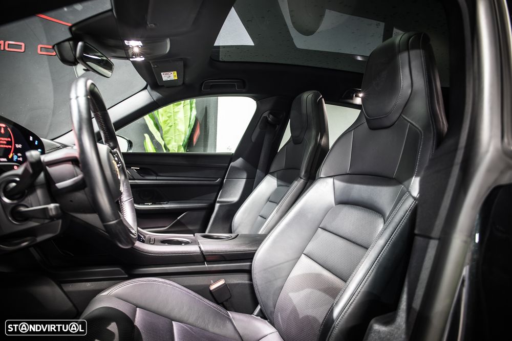 Porsche Taycan Sport Turismo Standard - 11