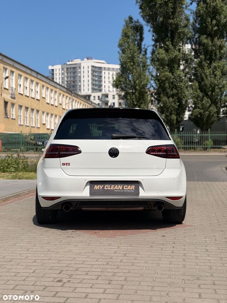 Volkswagen Golf 2.0 TSI BMT GTI Performance DSG - 17