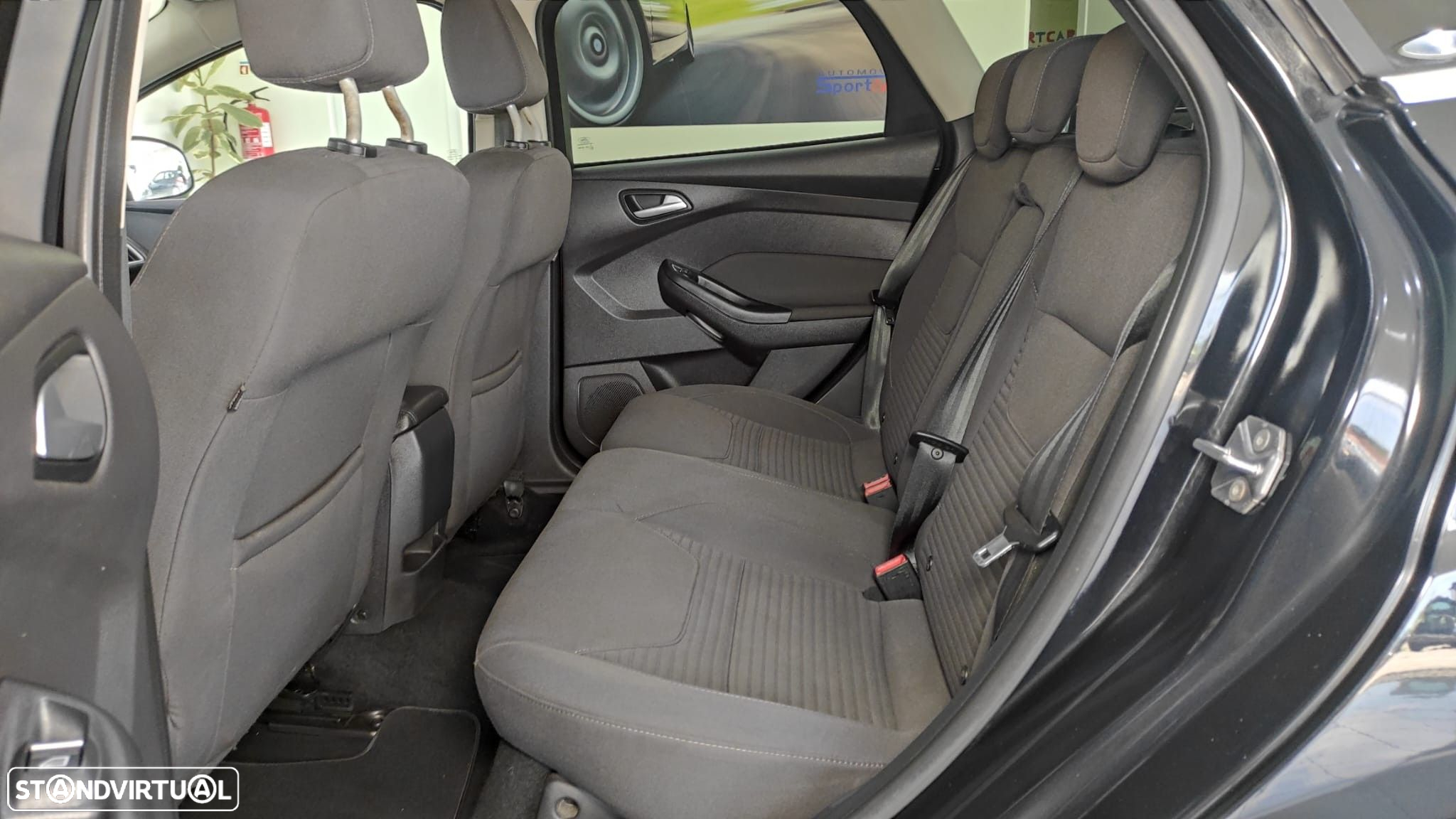 Ford Focus SW 1.5 TDCi Titanium - 18