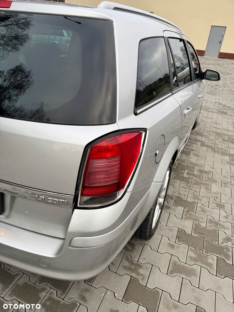 Opel Astra 1.9 CDTI Enjoy - 6