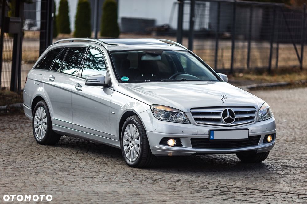 Mercedes-Benz Klasa C 180 BlueEFFICIENCY Elegance - 7