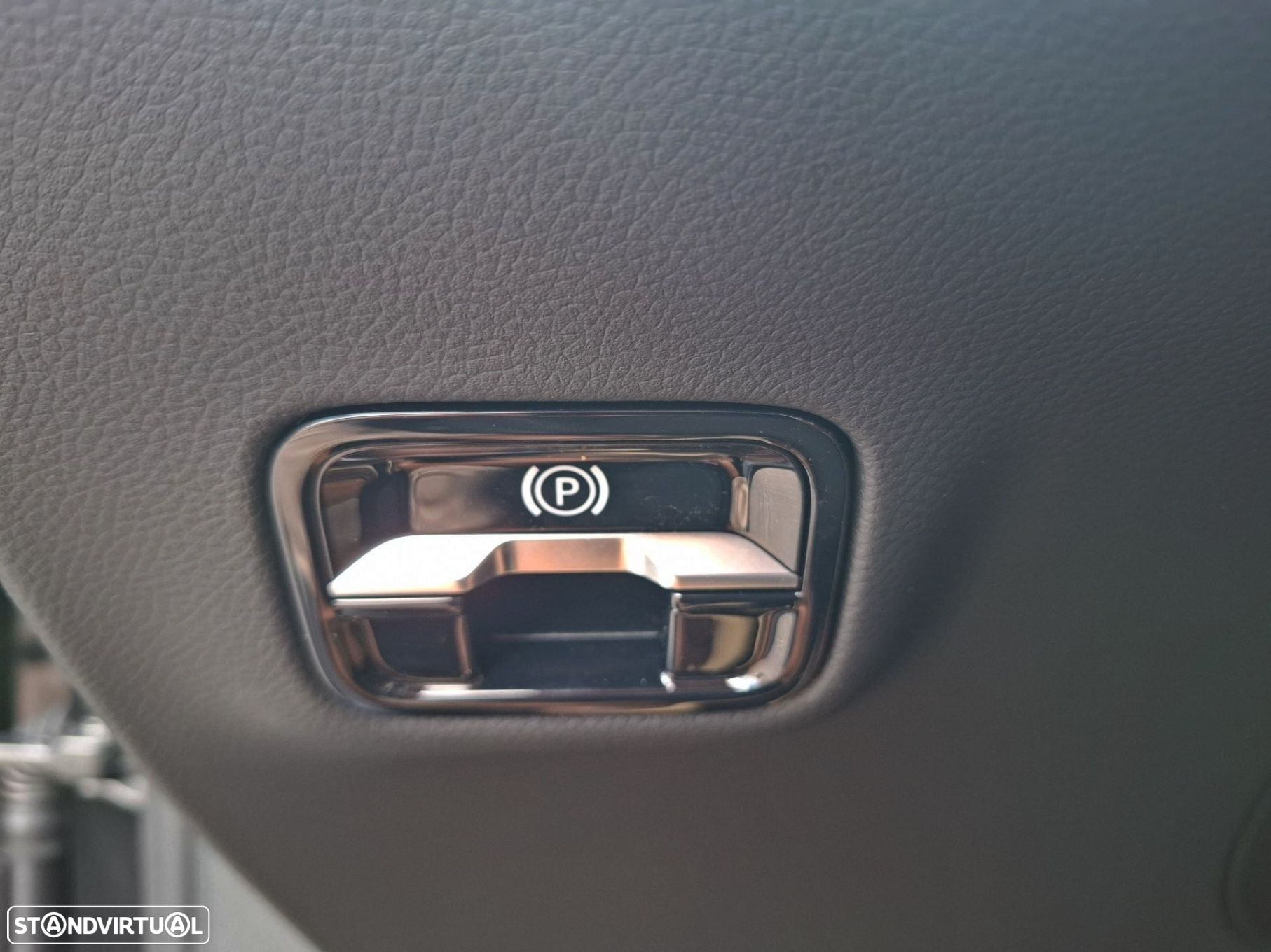 Mercedes-Benz e-220 d - 20