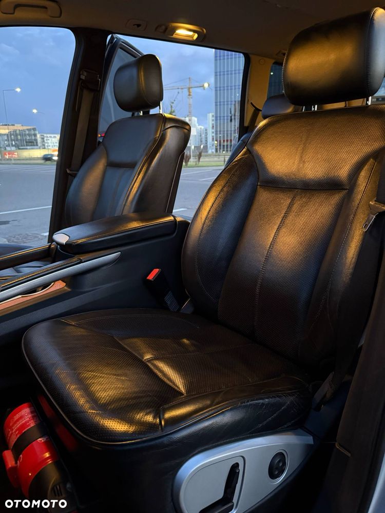 Mercedes-Benz GL 350 BlueTec - 11