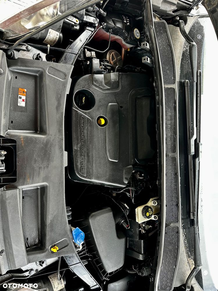 Ford Galaxy 2.0 TDCi DPF Titanium - 29
