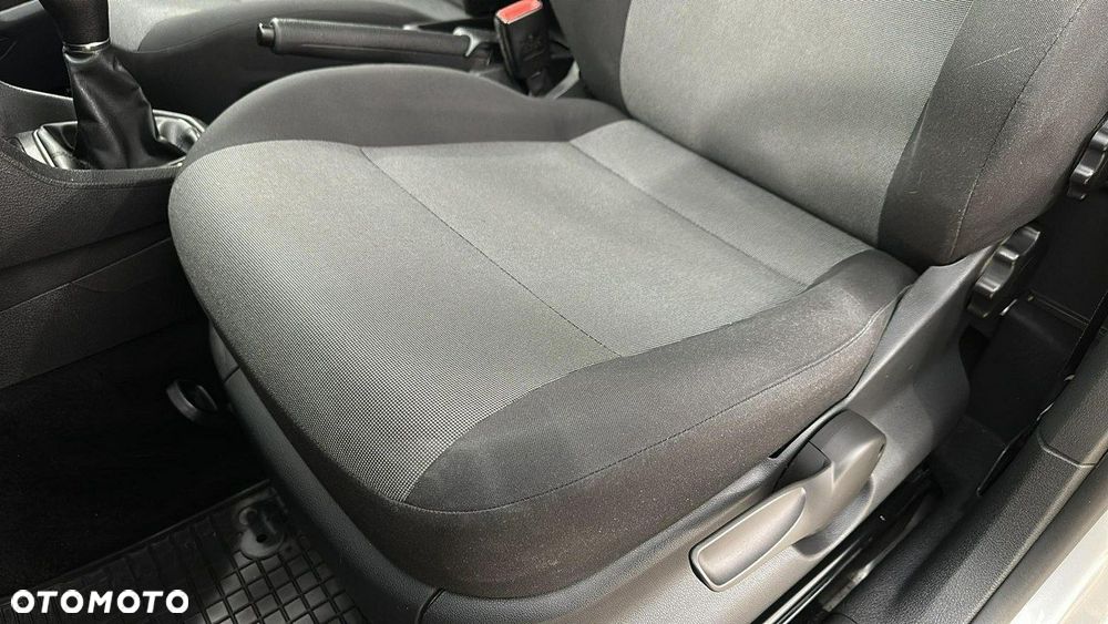 Volkswagen Caddy - 11