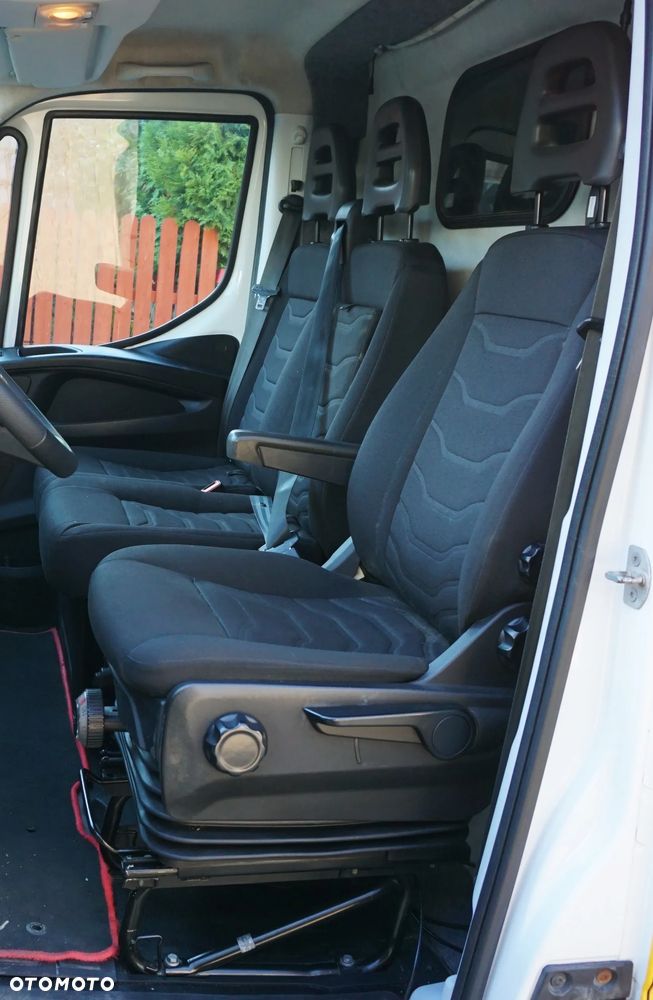 Iveco DAILY - 18