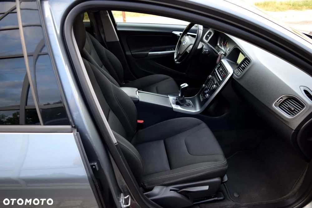 Volvo V60 D2 Drive-E Kinetic - 7