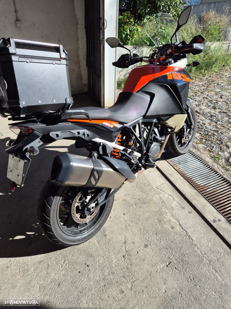 KTM 1050 Adventure - 10
