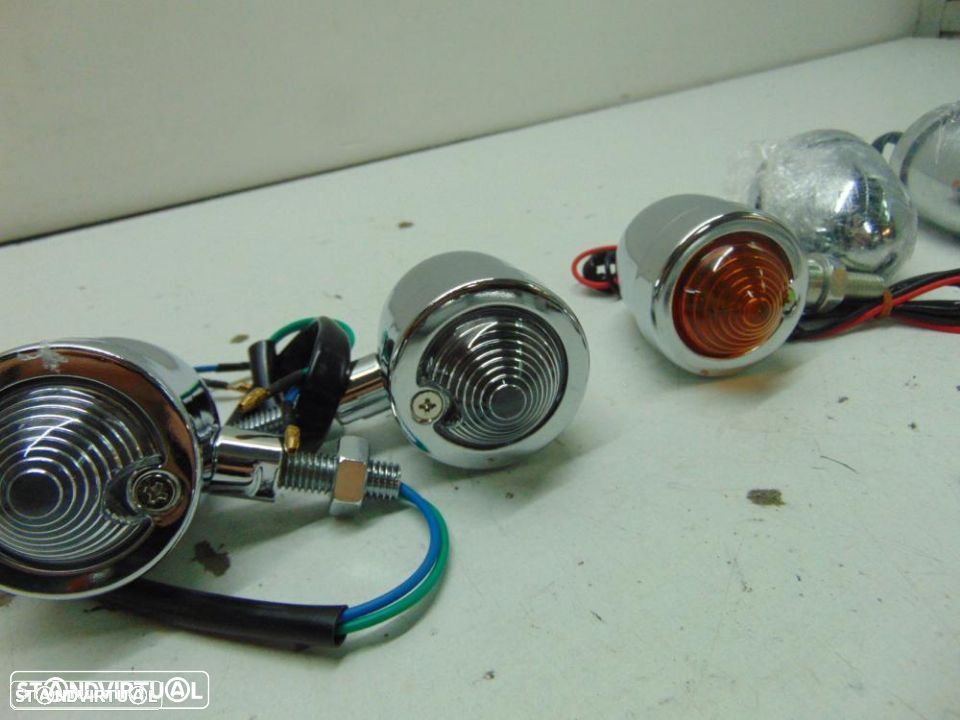 Carros antigos e motas farolins - 6